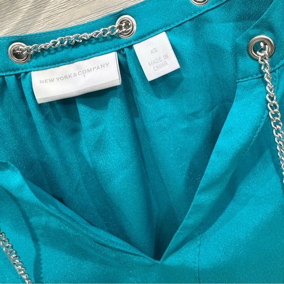 NY&C flowy chain detail chiffon long sleeve top ❤️ - Picture 4 of 6